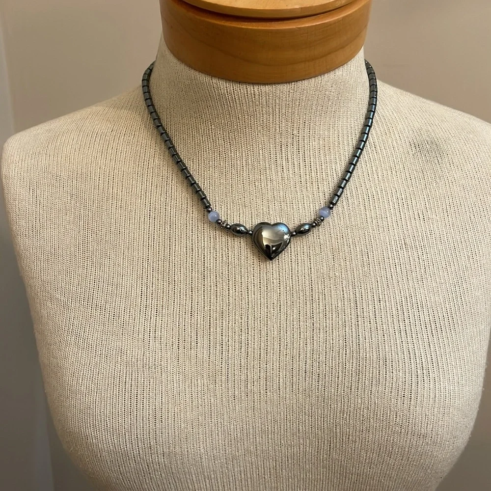Vintage Hematite Beautiful Heart Accent Beaded Pendant Necklace with Bracelet